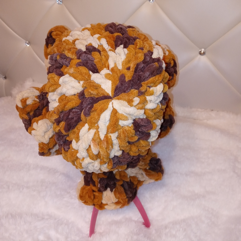 Crochet Ruffle hat - Picture 3 of 4